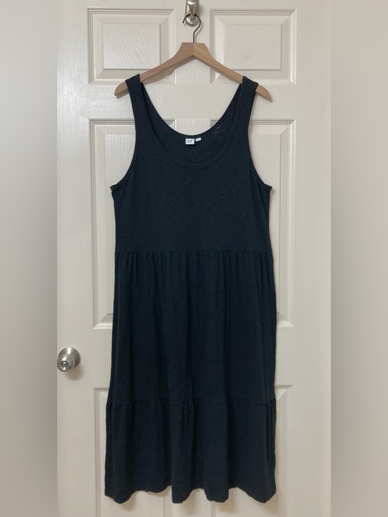GAP Dresses & Skirts - GAP Women’s Black Slub Cotton Sleeveless Tiered Maxi Tank Dress Size Large Beach